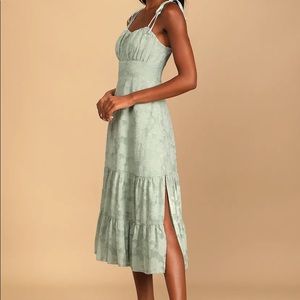 Sage Green Jacquard Tiered Midi Dress